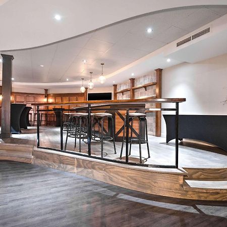 Hotel Le Victorin, An Ascend Hotel Collection Member Victoriaville Exterior foto
